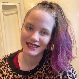 Meet your Posher, Brooke